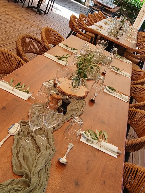 restaurant avec terrasse pour feter anniversaire de groupe draguignan var