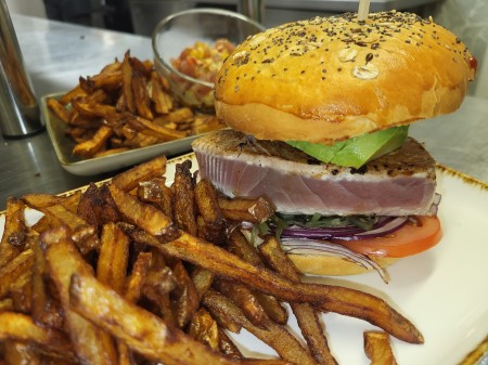 Notre zone d'activité pour ce service Restaurant privatisable pour repas d’entreprise ou déjeuner d’affaire